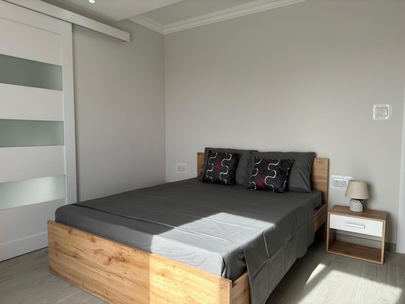 Luxury & Modern Two Bedroom Marsaskala Apartment ภายนอก รูปภาพ